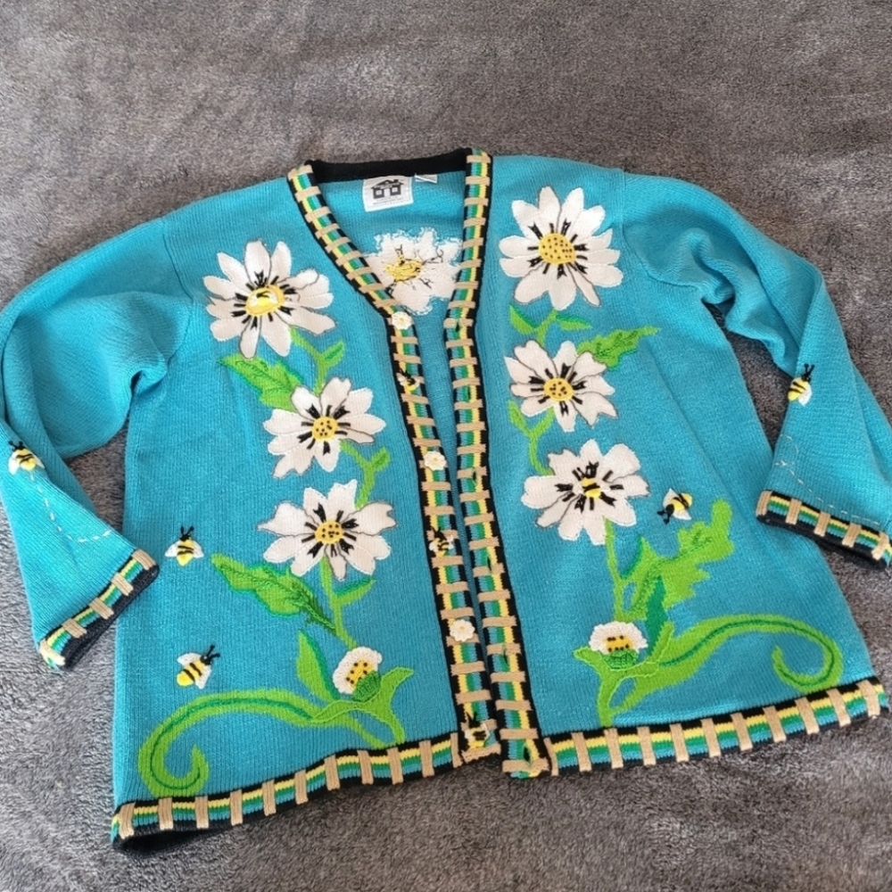 VINTAGE Storybook Knits Bee My Daisy Cardigan Size L